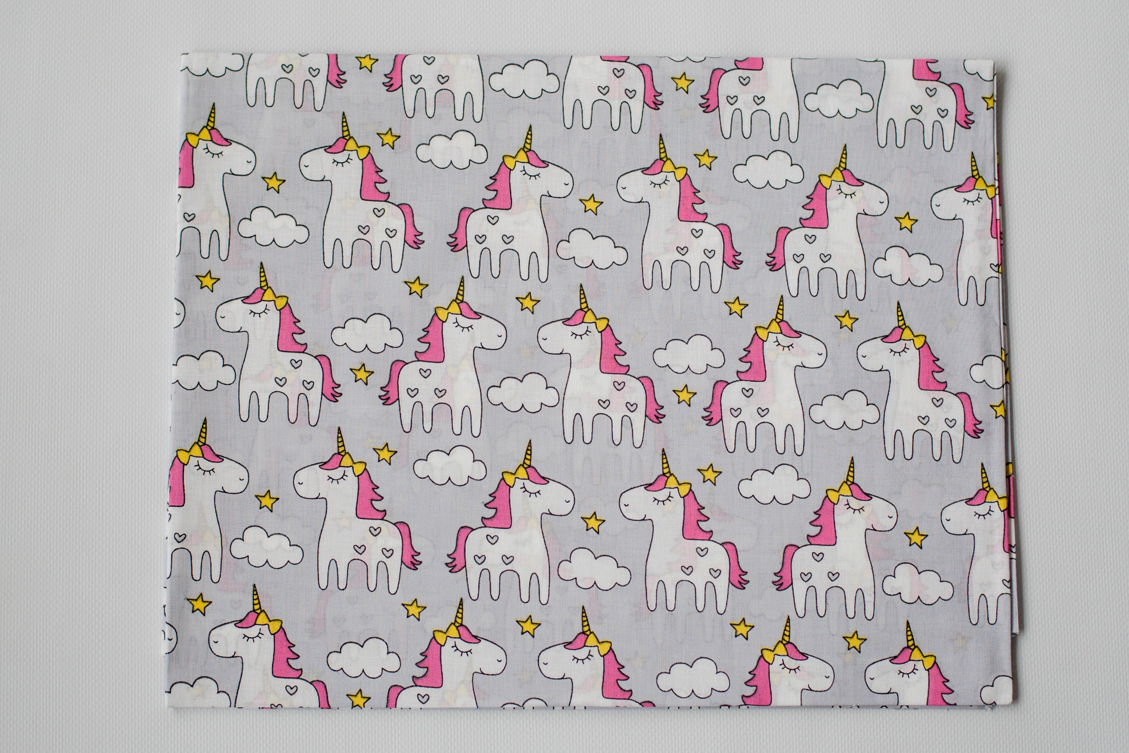 Regular Cotton Fabric - White Unicorns On Light Gray