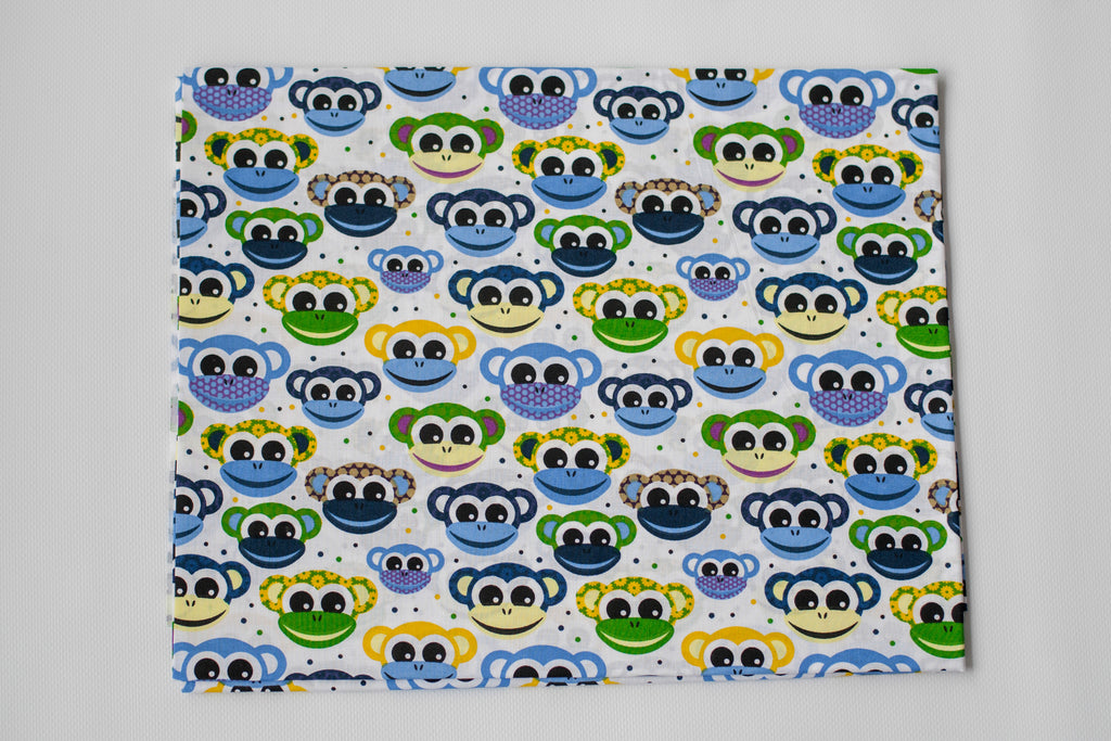 Regular Cotton Fabric - Ulybayushchyesya Monkeys On White