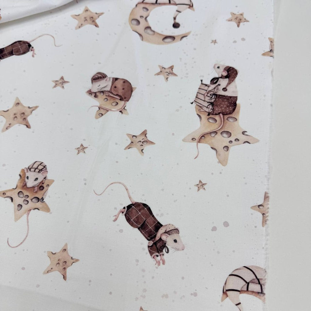 Premium Cotton Fabric - Mouse with Cheese