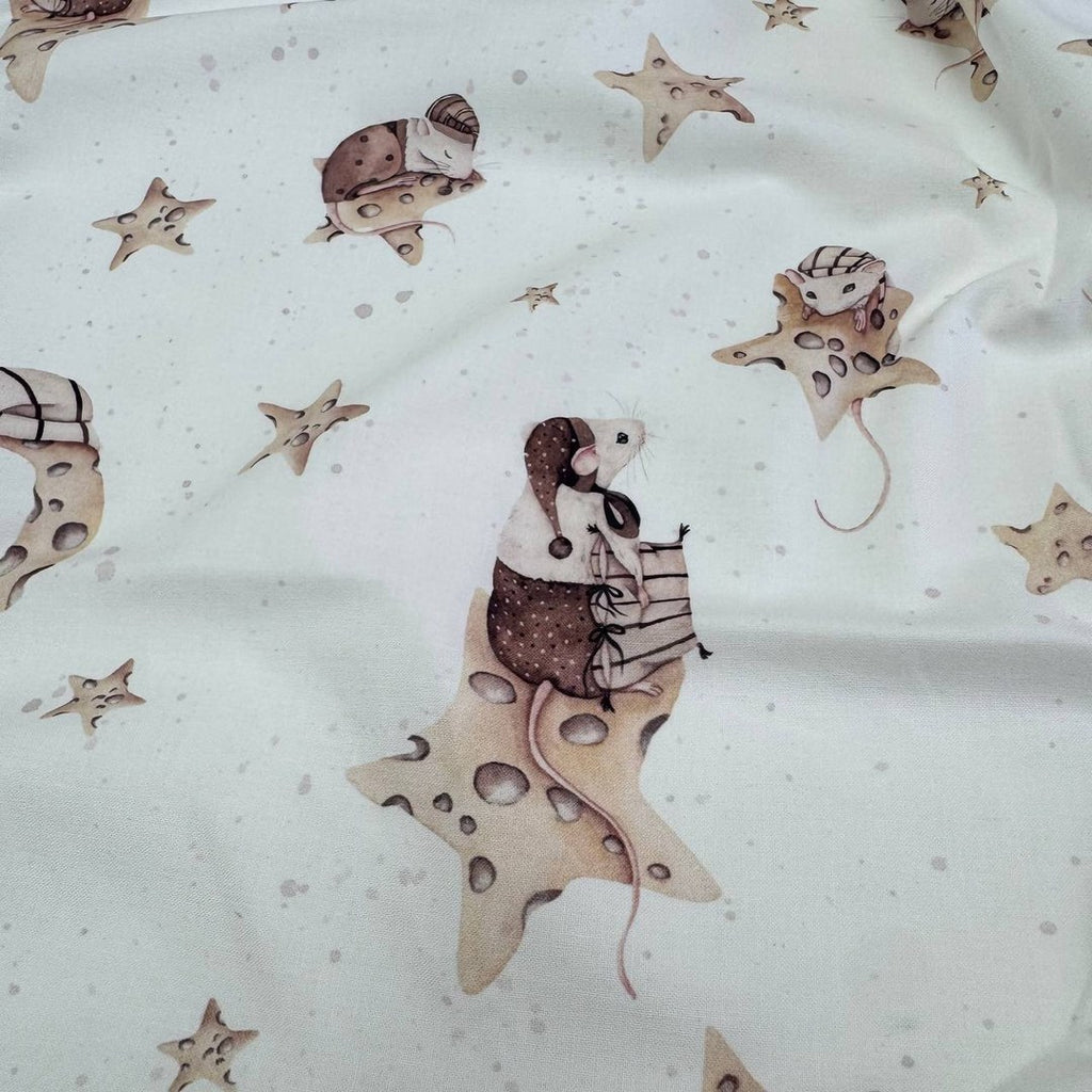 Premium Cotton Fabric - Mouse with Cheese