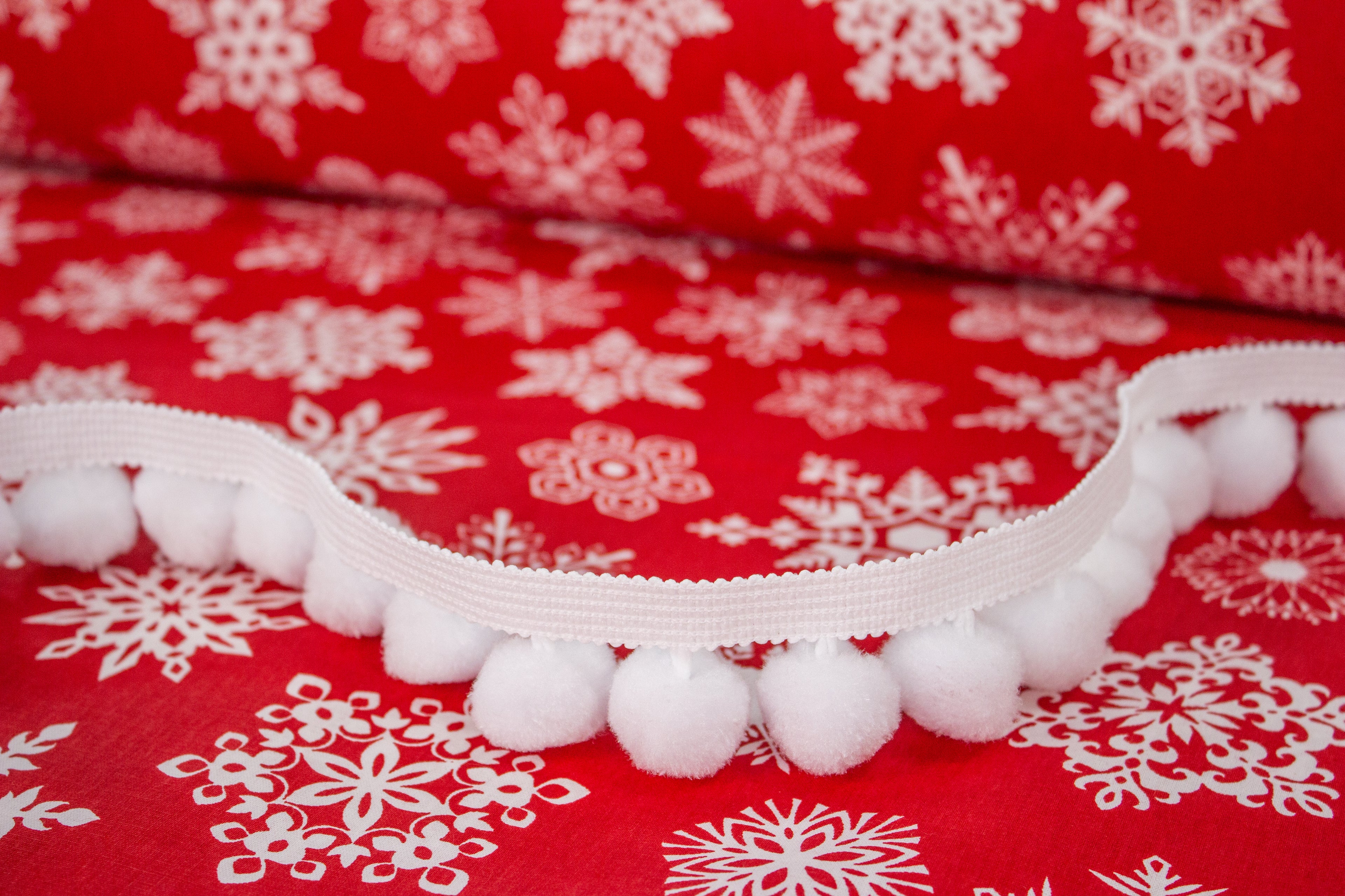 Snowflakes on a red background Turkey 2.40 m width