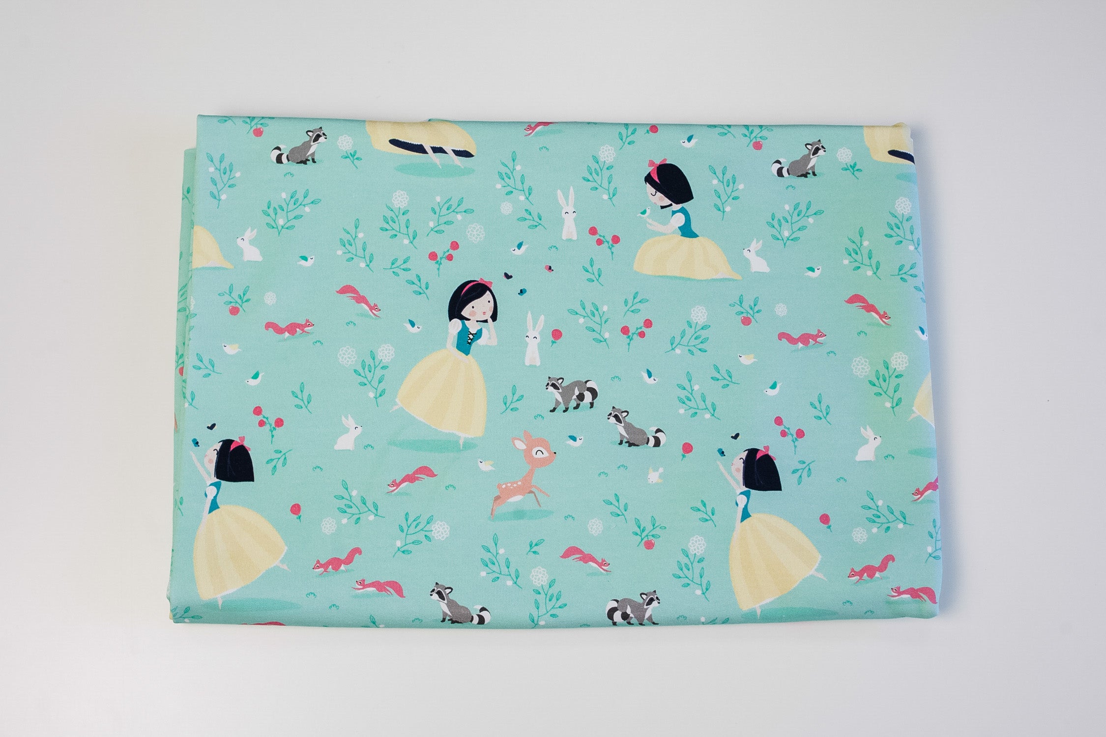 Snow White Footer