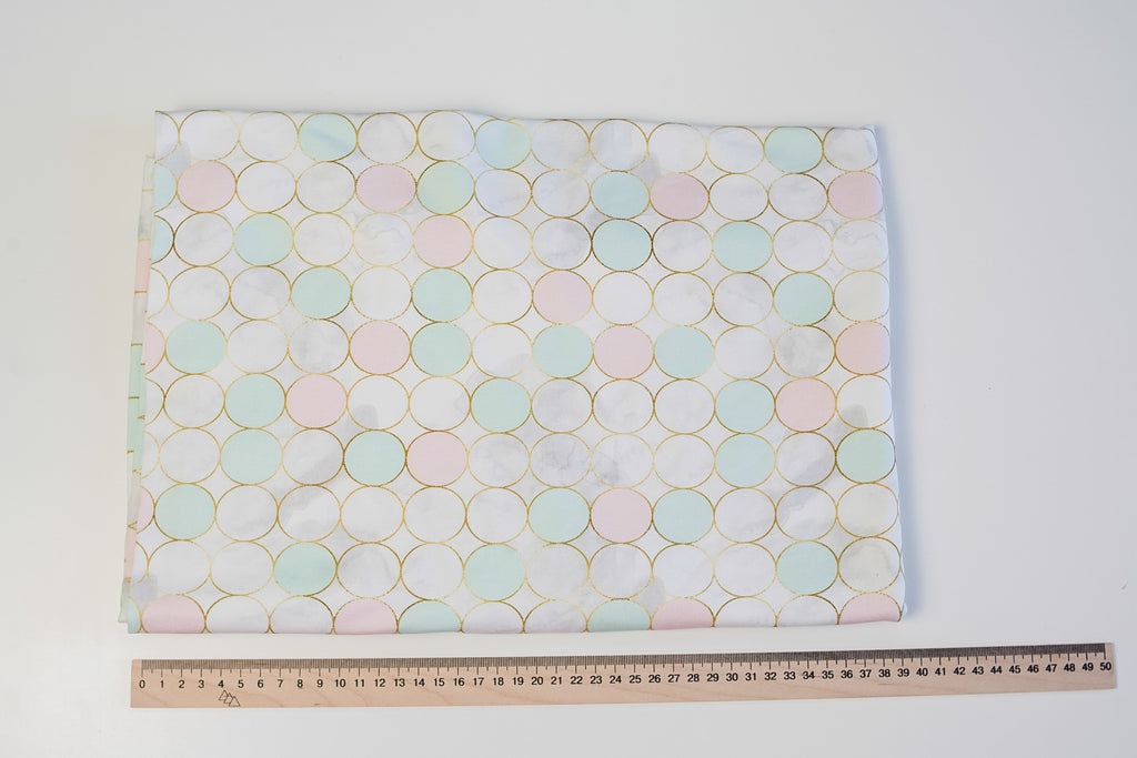 Footer circles mint pink