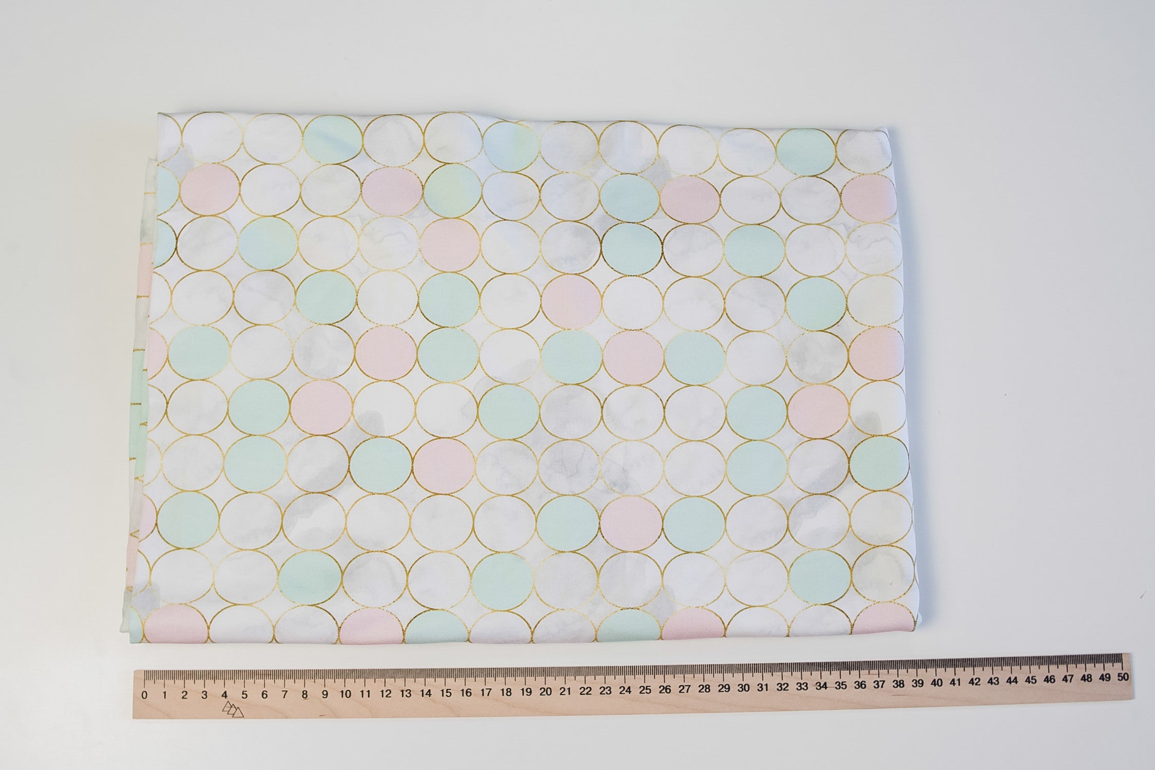 Footer circles mint pink
