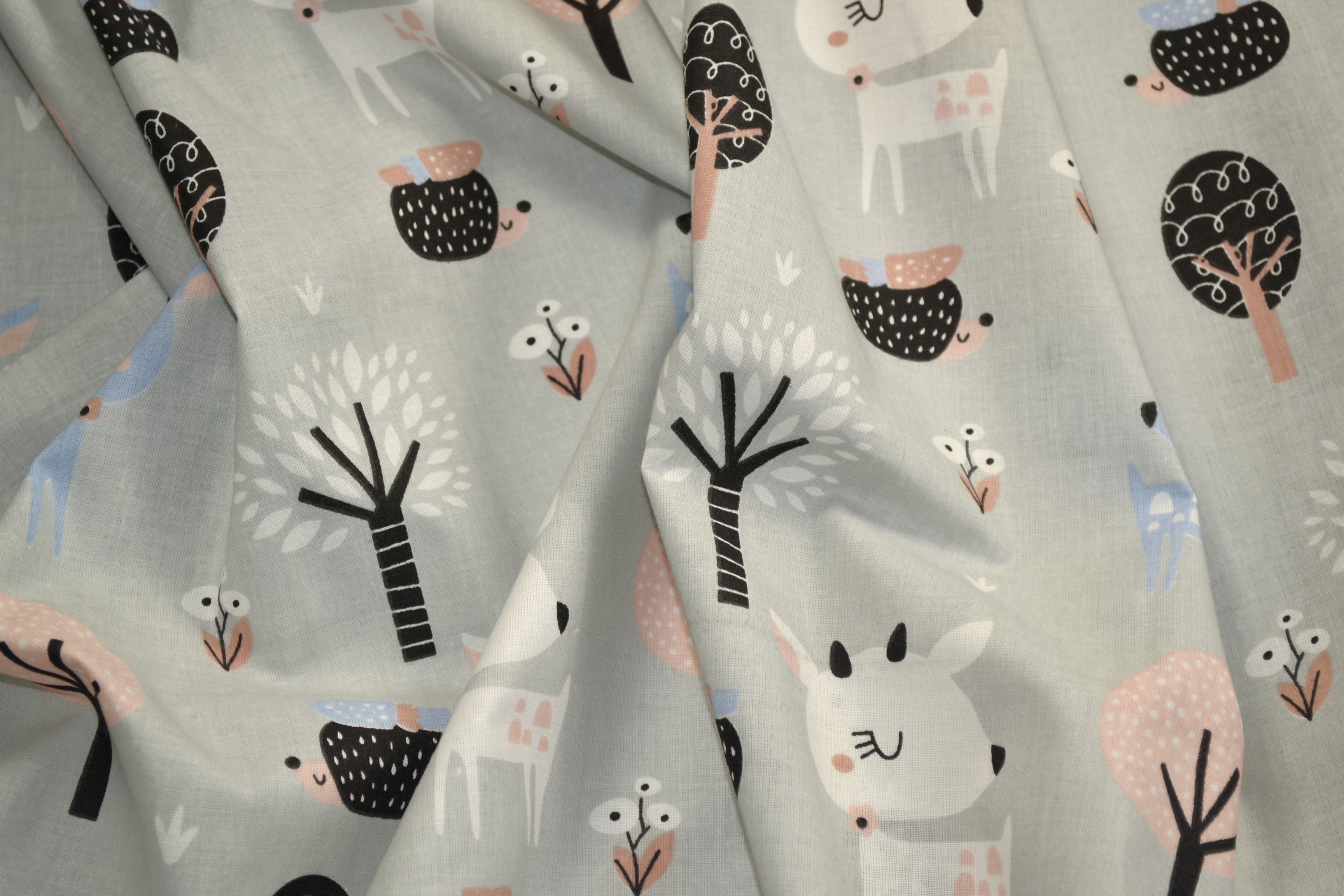 Regular Cotton Fabric - Fawns And Hedgehogs V Forest On Light Gray