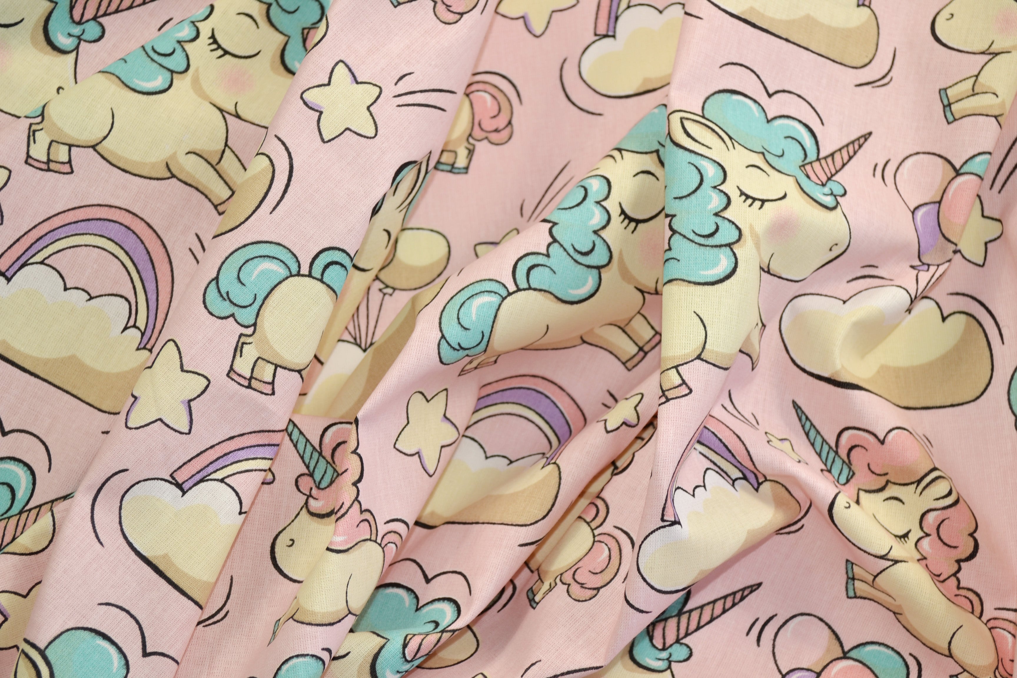 Regular Cotton Fabric - Unicorns V Nebe On Pink