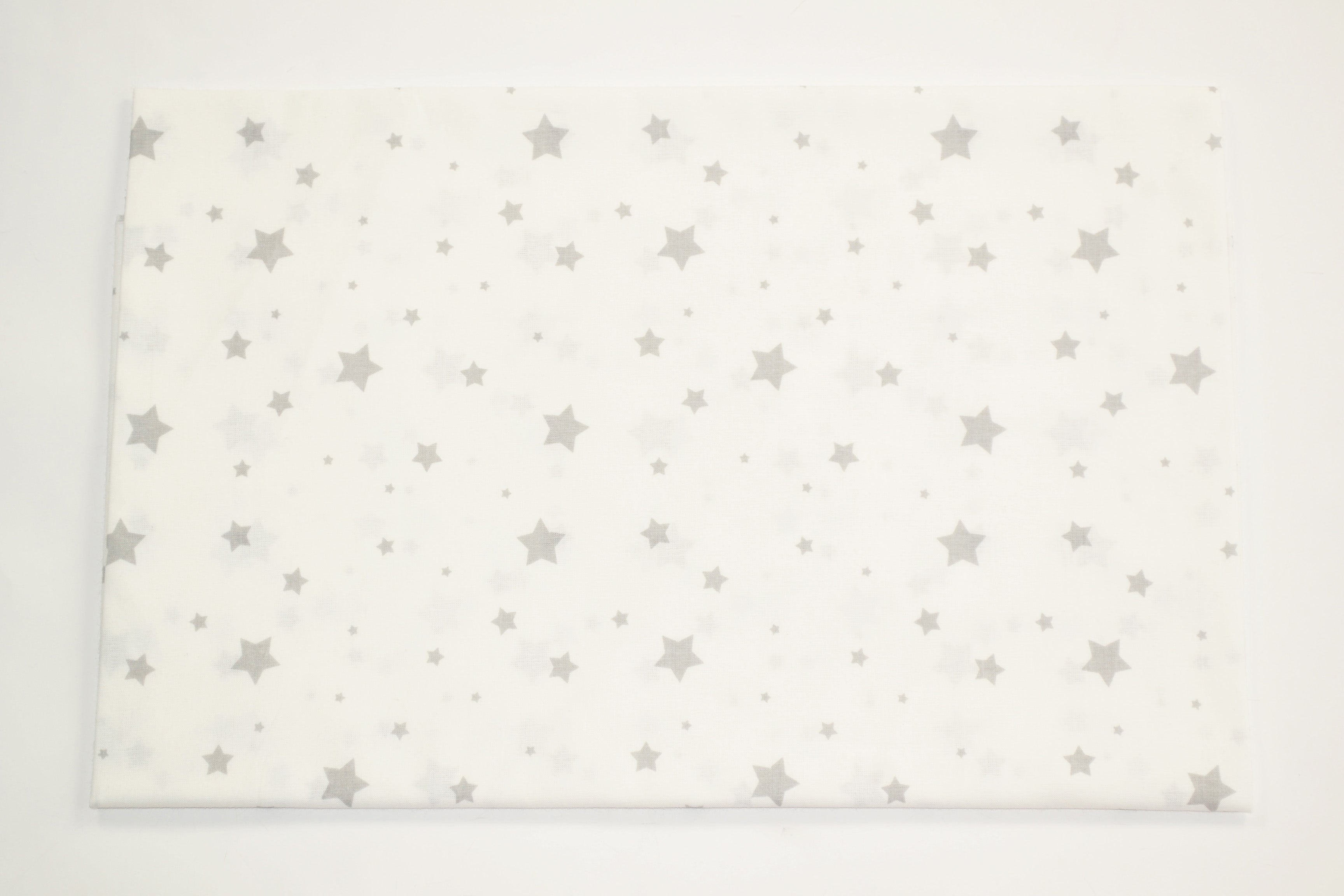 Regular Cotton Fabric - Gray Melkye Stars On White