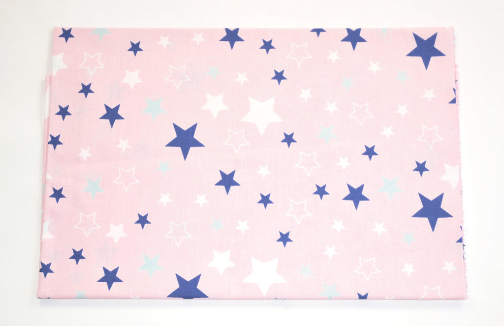 Regular Cotton Fabric - Blue And White Stars Na Svetlo Rozovom