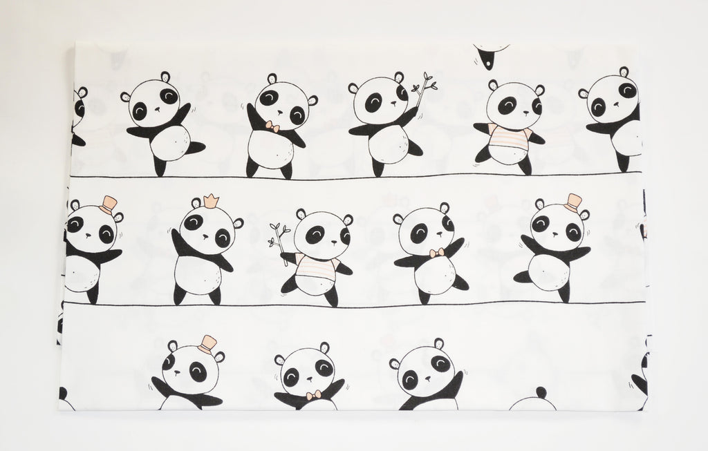 Regular Cotton Fabric - Pandas Na Rope On White
