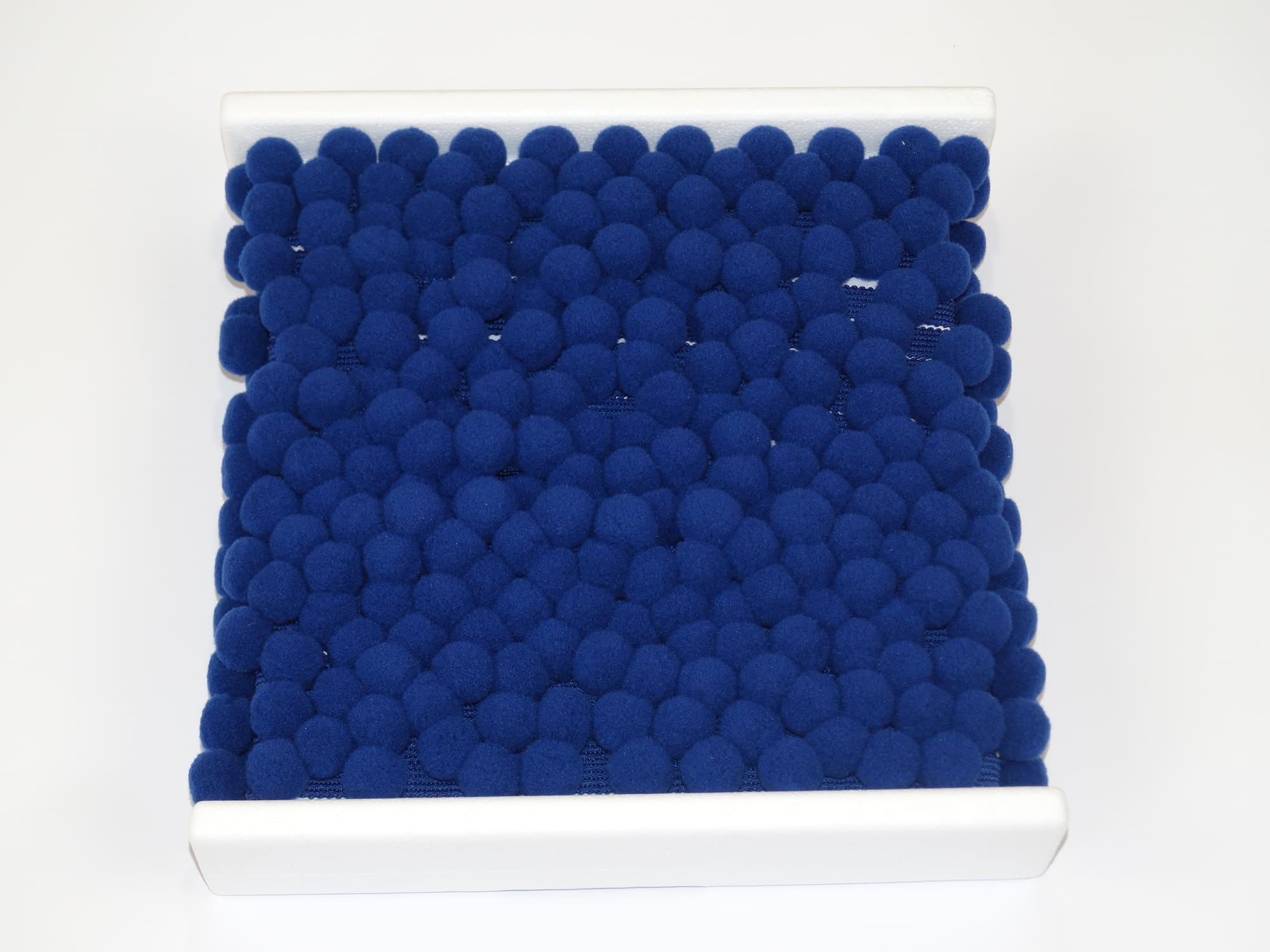 Ribbon with large pompoms 20 mm Dark Blue