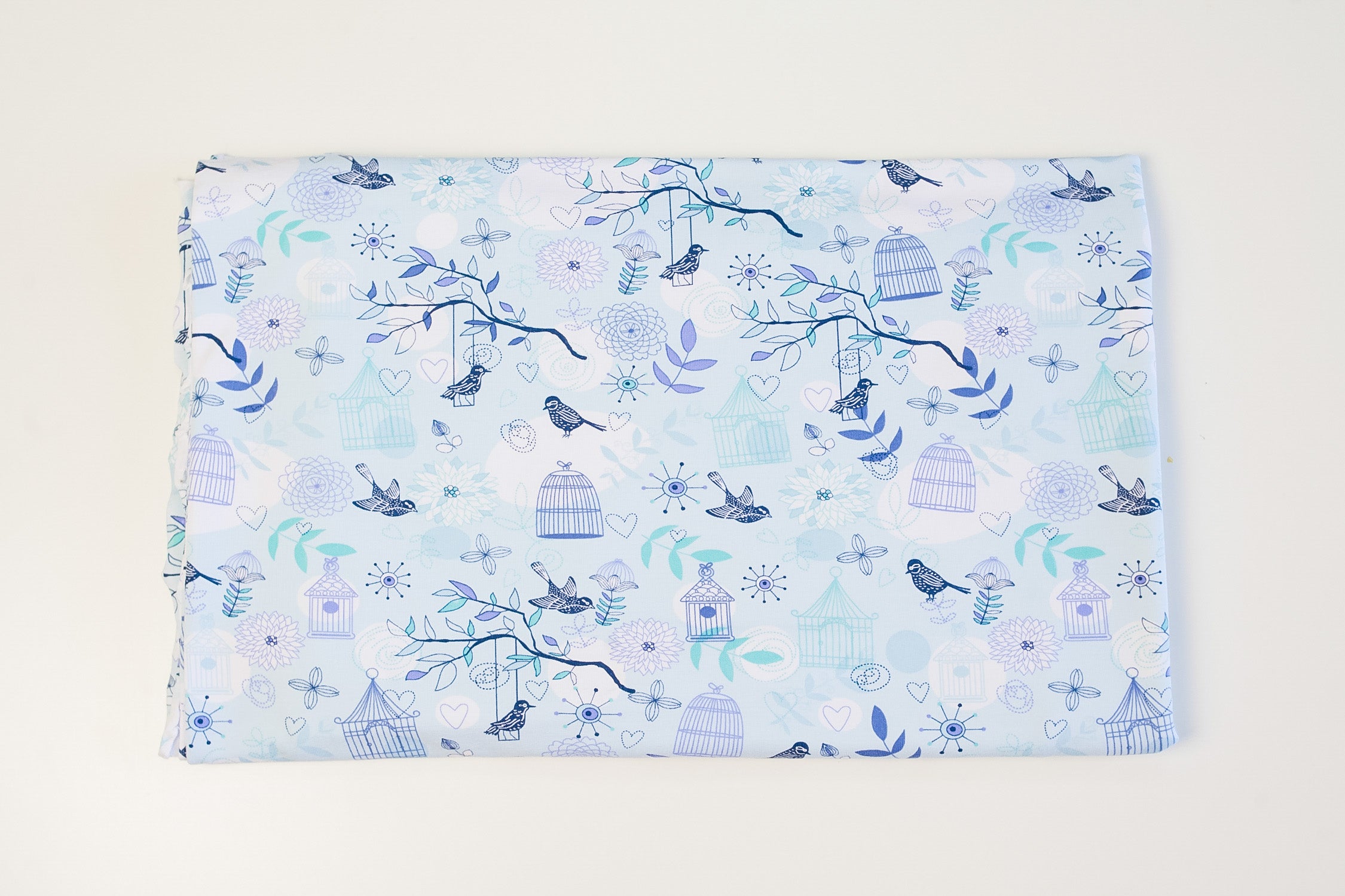 Bird footer in checkered on blue